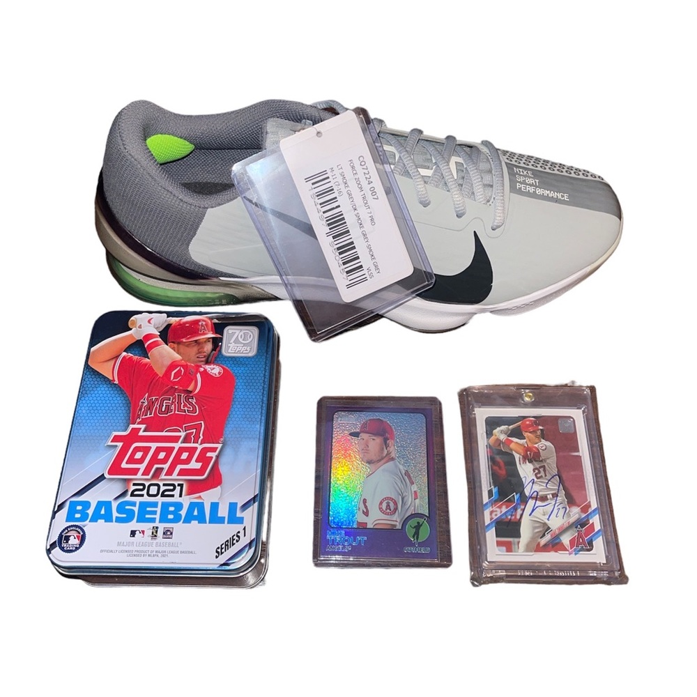 Mike trout autograph auto topps refractor signed NIKE sample shoe rook…